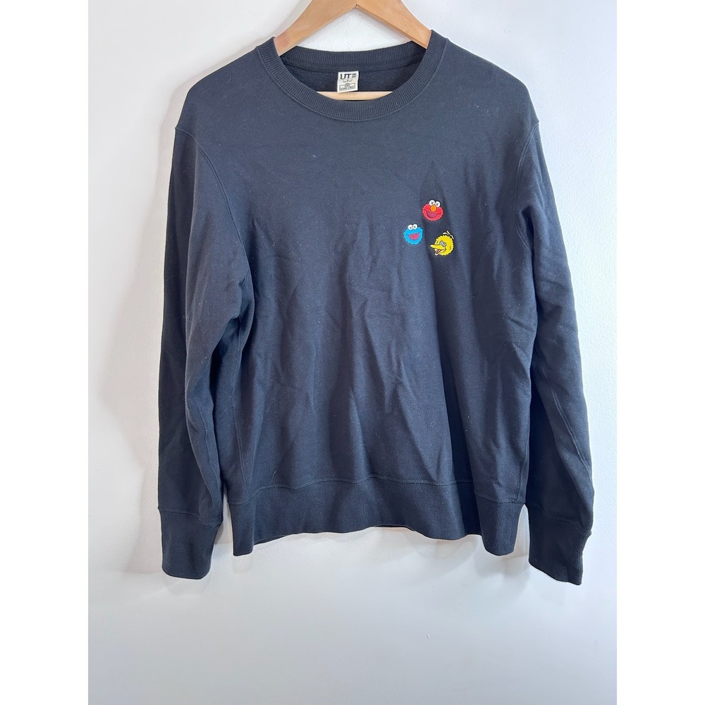 Uniqlo UT Kaws Sesame Street Black Sweatshirt Elmo Cookie Monster Big Bird M‎